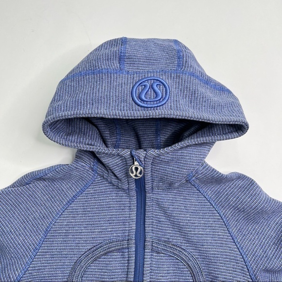 Lululemon Blue Microstripe Rocksteady Gradient Wee Stripe Active Scuba Hoodie - Picture 3 of 16